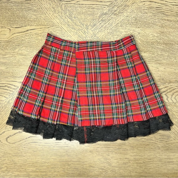 Sexy School Girl Red Plaid Uniform Costume Outfit w/ Accessories, Women’s Medium - Picture 5 of 9